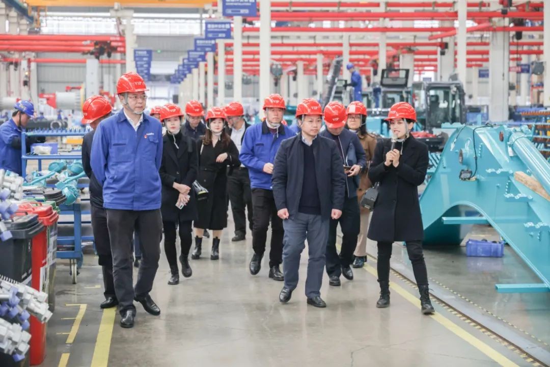 中国人民银行调研组调研三亿·体育-三亿（中国）一站式服务官方网站
智能