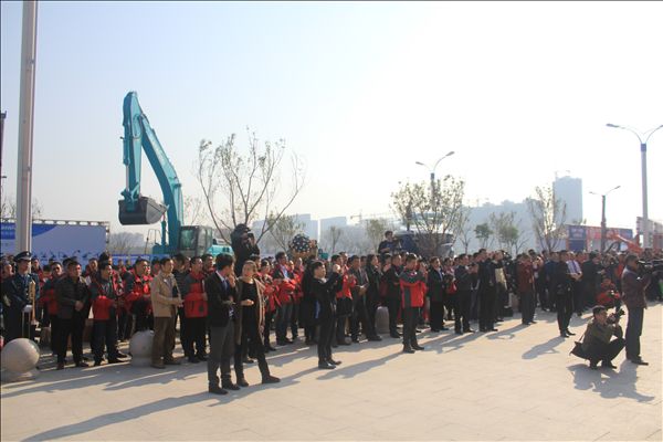 三亿·体育-三亿（中国）一站式服务官方网站
智能“海陆空”产品齐展，开年“接地气”