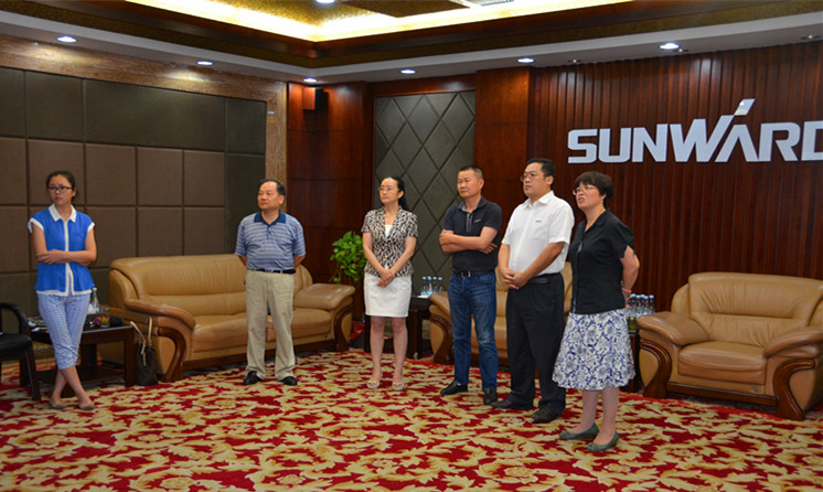 民盟湖南省委领导莅临三亿·体育-三亿（中国）一站式服务官方网站
智能考察交流