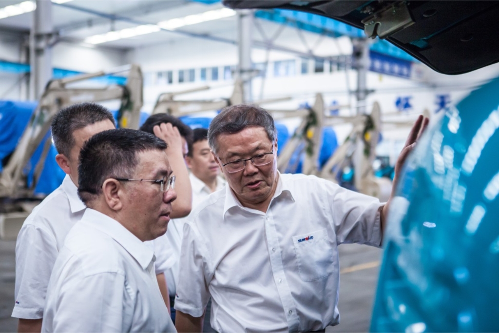 柳工集团曾光安董事长一行三亿·体育-三亿（中国）一站式服务官方网站
智能考察交流