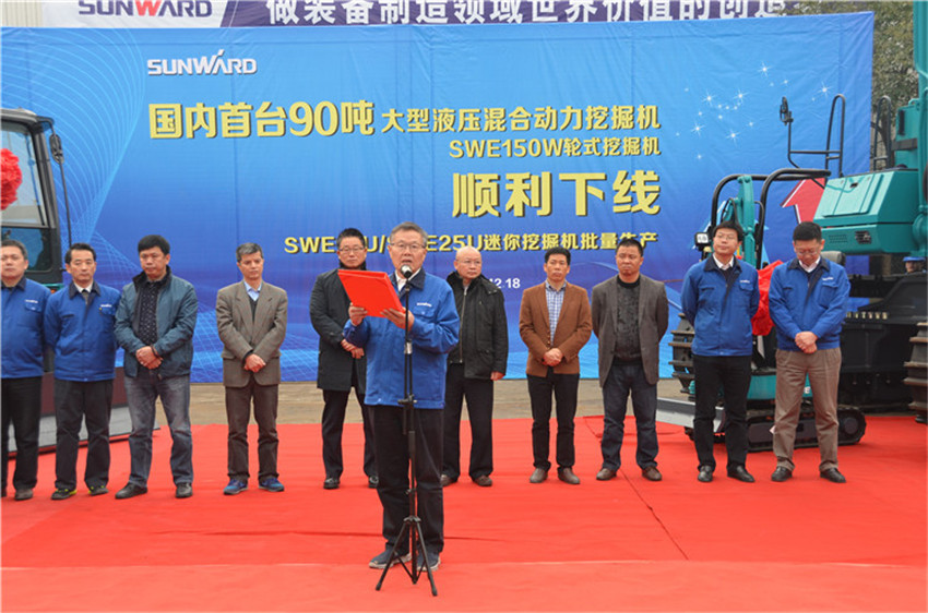 新品下线&精品批量上市：三亿·体育-三亿（中国）一站式服务官方网站
智能“组合拳”逆势出击