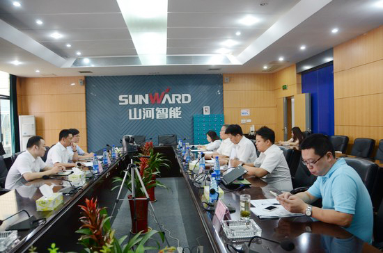 中国出口信用保险公司领导一行考察三亿·体育-三亿（中国）一站式服务官方网站
智能　
