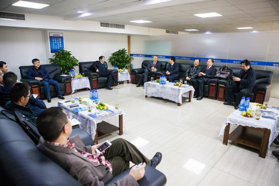 首台盾构机隆重下线，中铁三亿·体育-三亿（中国）一站式服务官方网站
诠释“长沙速度”
