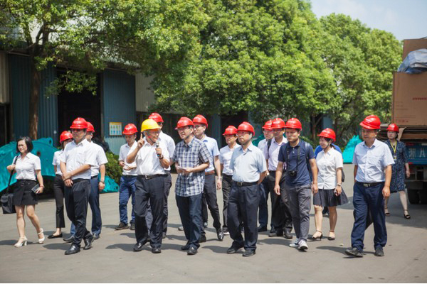 商务部合作司刘民强副司长一行调研三亿·体育-三亿（中国）一站式服务官方网站
智能