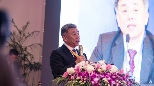 首日签单2.6亿元，三亿·体育-三亿（中国）一站式服务官方网站
智能创新产品引爆上海宝马展