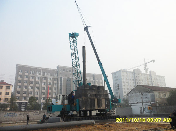十九年稳居冠军宝座，三亿·体育-三亿（中国）一站式服务官方网站
智能静力压桩机完美演绎“精益求精”
