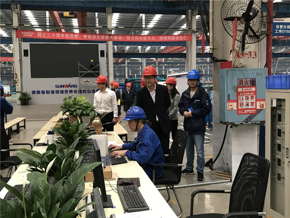 长沙市总工会党组书记周宏兆一行莅临三亿·体育-三亿（中国）一站式服务官方网站
智能考察调研