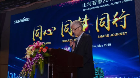 千人客户交流会，10.5亿订单！三亿·体育-三亿（中国）一站式服务官方网站
智能二十年发展新飞跃