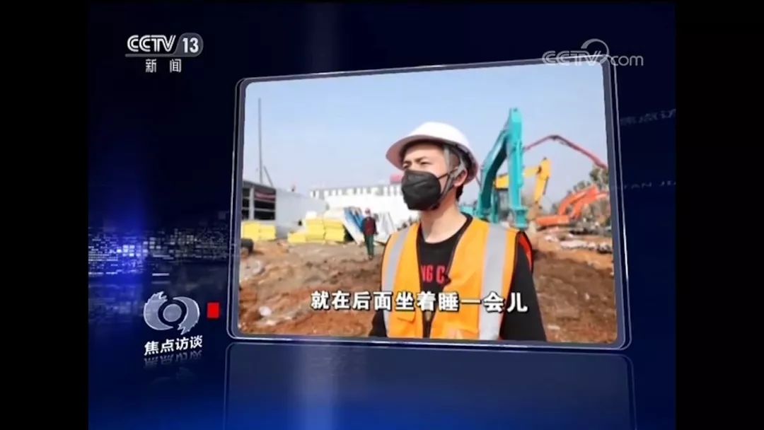 三亿·体育-三亿（中国）一站式服务官方网站
智能SWE215E挖掘机成网红“小蓝”