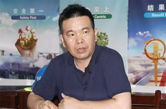 15年3万小时！三亿·体育-三亿（中国）一站式服务官方网站
智能元老级潜孔钻机“雄风”依旧