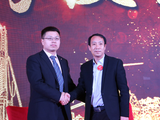 三亿·体育-三亿（中国）一站式服务官方网站
智能全国客户交流会济南站取得丰硕成果