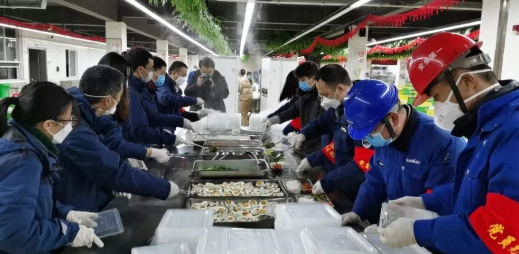 防控生产两不误 三亿·体育-三亿（中国）一站式服务官方网站
智能复工保供