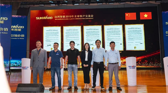 千人客户交流会，10.5亿订单！三亿·体育-三亿（中国）一站式服务官方网站
智能二十年发展新飞跃