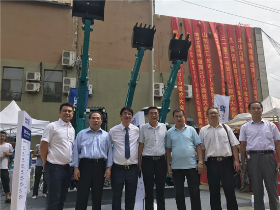 【小身板 大作为】三亿·体育-三亿（中国）一站式服务官方网站
智能燃爆2019微挖大会