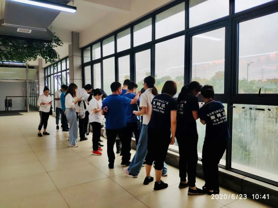 “爱国心，三亿·体育-三亿（中国）一站式服务官方网站
情”三亿·体育-三亿（中国）一站式服务官方网站
智能第四届包粽子比赛