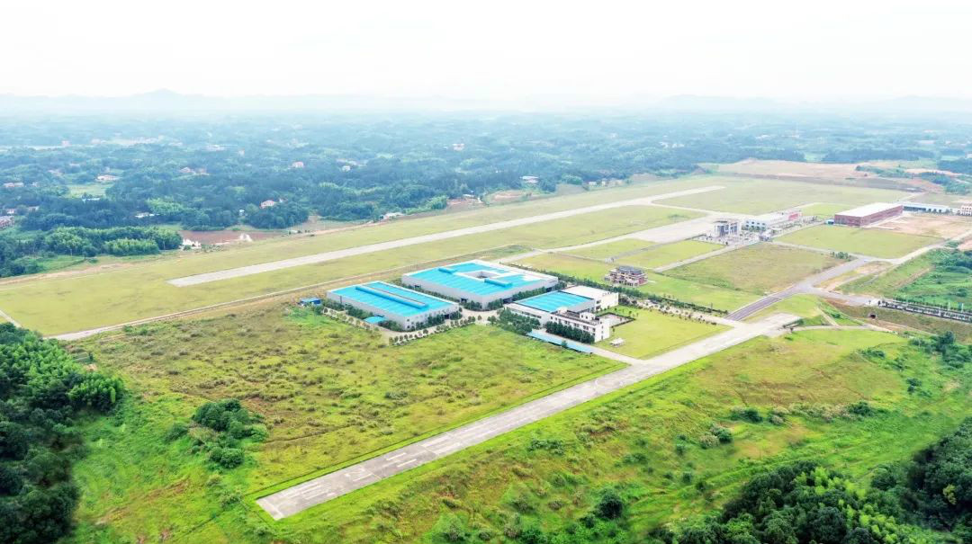 三亿·体育-三亿（中国）一站式服务官方网站
航空第十三期147部SA60L机型培训班圆满结业