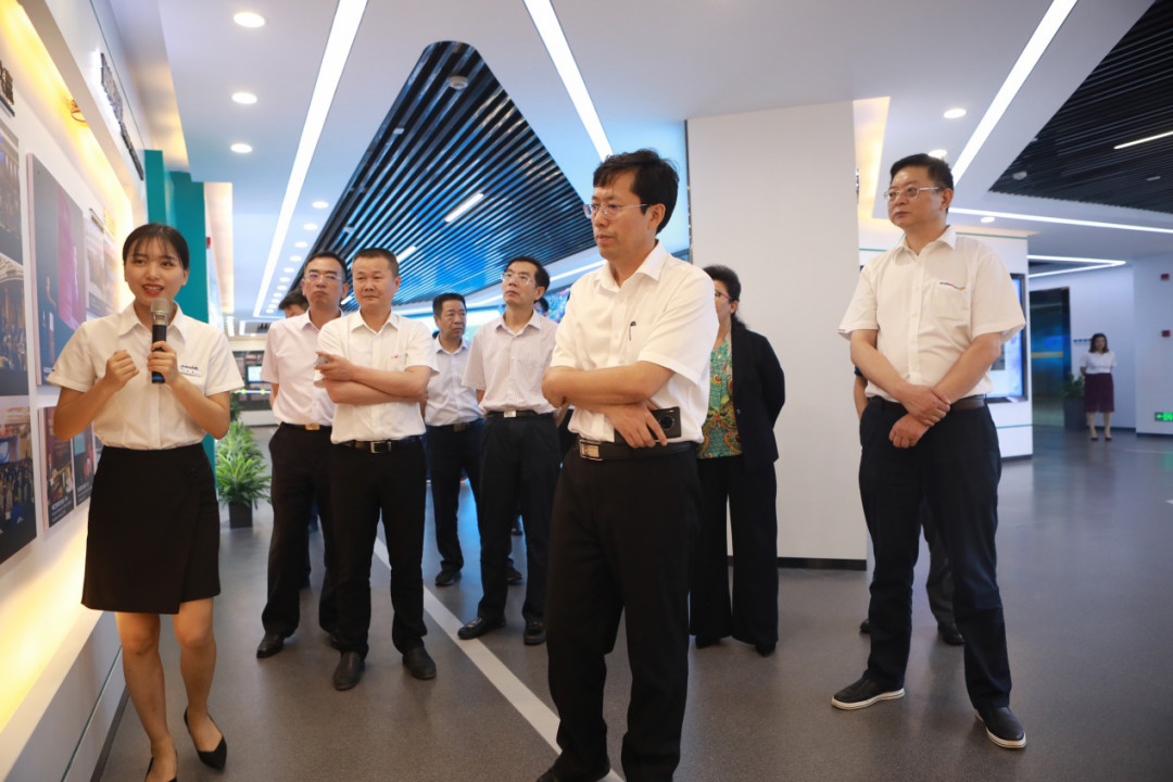岳阳市委书记王一鸥带队调研三亿·体育-三亿（中国）一站式服务官方网站
智能