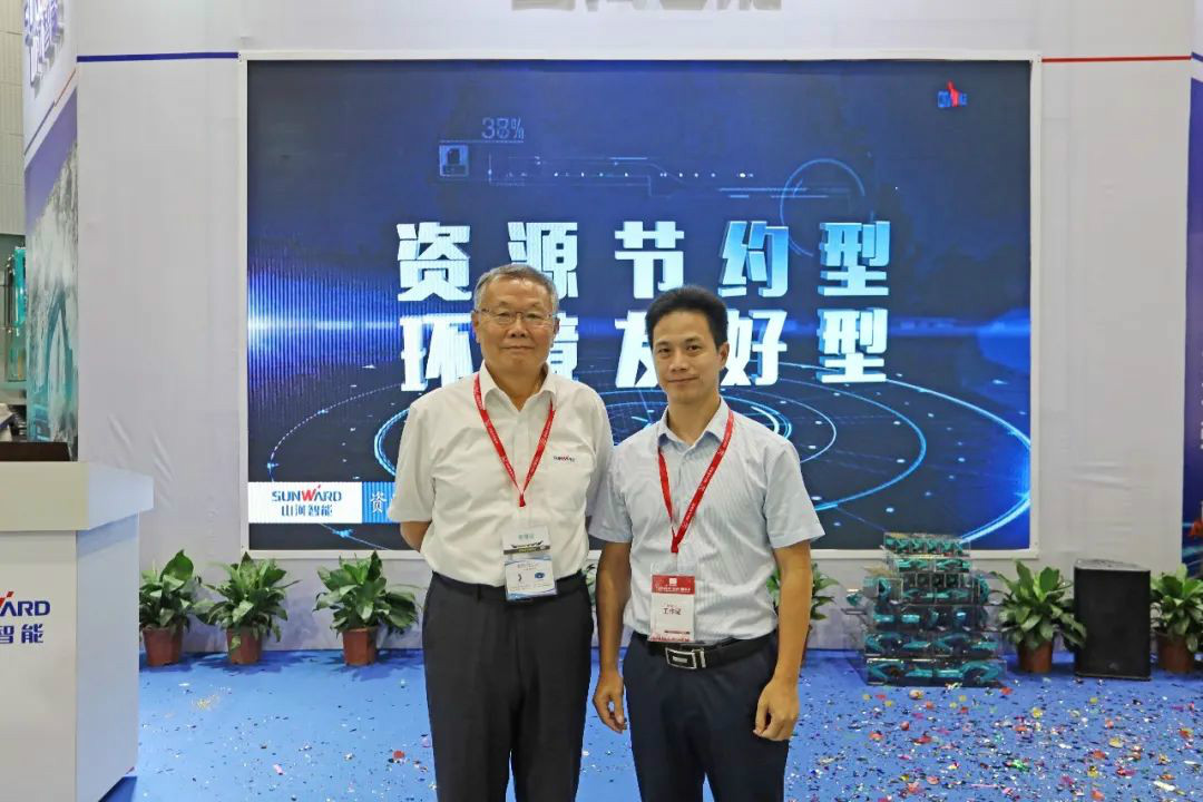 强化区位优势 进军砂石破碎领域 三亿·体育-三亿（中国）一站式服务官方网站
智能广州砂石展完美收官