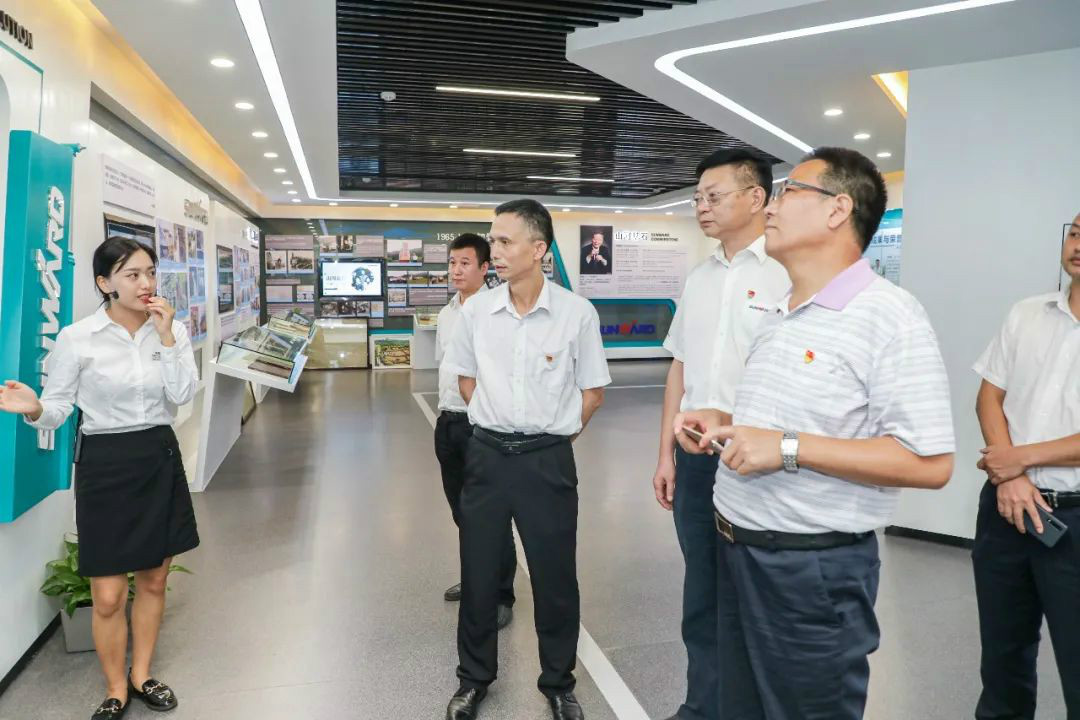 广州工控党建联盟联络员一行到三亿·体育-三亿（中国）一站式服务官方网站
智能开展工作对接