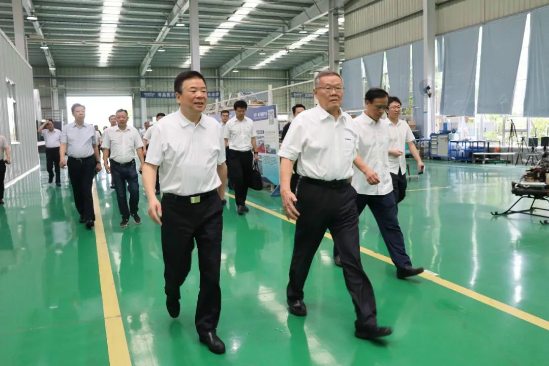 副省长陈飞调研三亿·体育-三亿（中国）一站式服务官方网站
航空产业