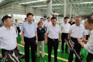 副省长陈飞调研三亿·体育-三亿（中国）一站式服务官方网站
航空产业