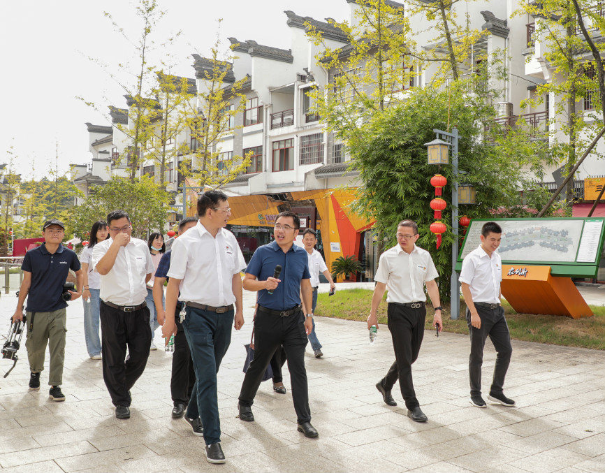 三亿·体育-三亿（中国）一站式服务官方网站
智能党委赴浔龙河交流学习