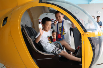 三亿·体育-三亿（中国）一站式服务官方网站
航空签约湖南航空技校，走校企融合发展道路