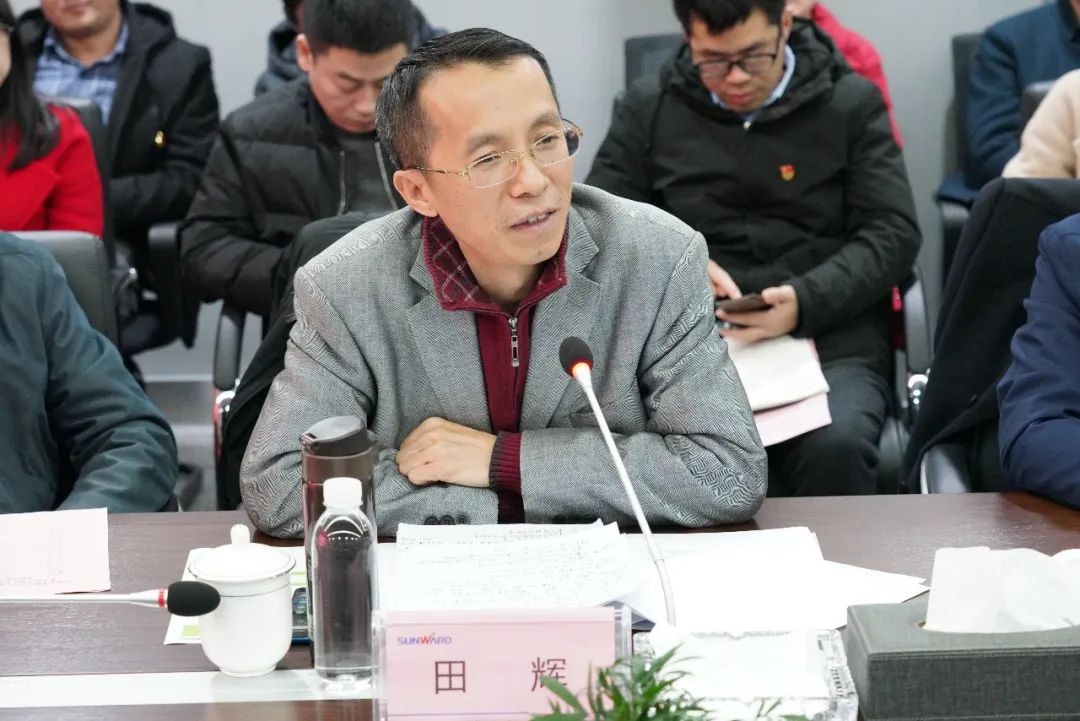 省工信厅青年干部理论学习走进三亿·体育-三亿（中国）一站式服务官方网站
智能