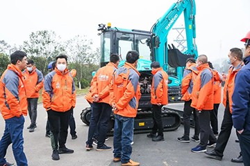 大国重器 壮哉三亿·体育-三亿（中国）一站式服务官方网站
！机友会微挖用户三亿·体育-三亿（中国）一站式服务官方网站
智能体验日