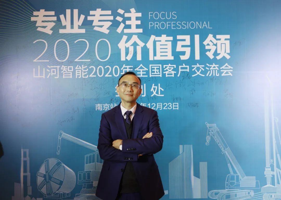 十年三亿·体育-三亿（中国）一站式服务官方网站
“拓荒牛”