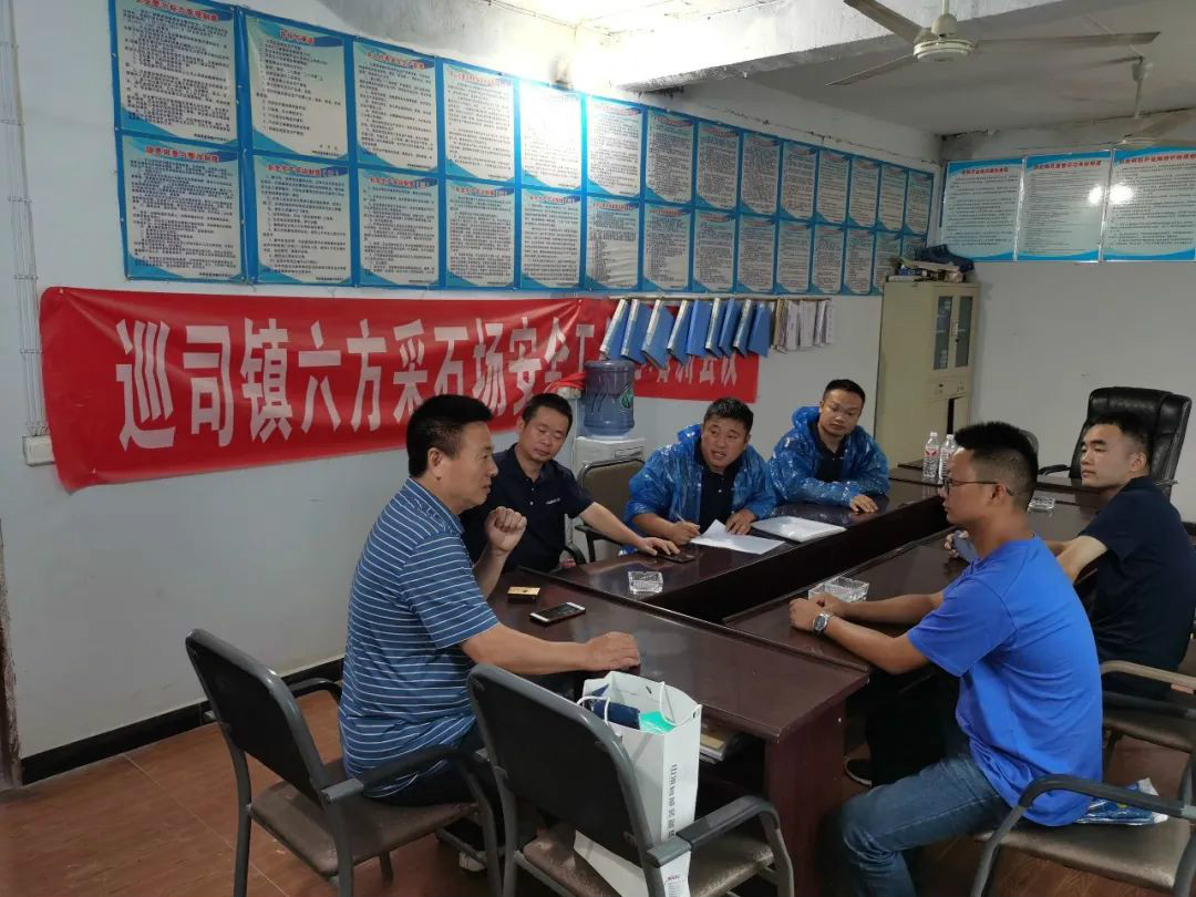感恩相伴 关爱相随——三亿·体育-三亿（中国）一站式服务官方网站
智能服务万里行川陕实录