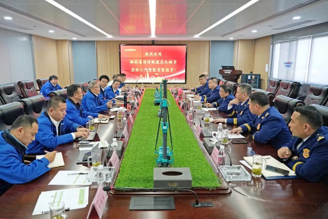 考察无人化装备 高宁宇到访三亿·体育-三亿（中国）一站式服务官方网站
智能