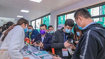 沸腾三亿·体育-三亿（中国）一站式服务官方网站
！宝马展收官之日订单破十亿