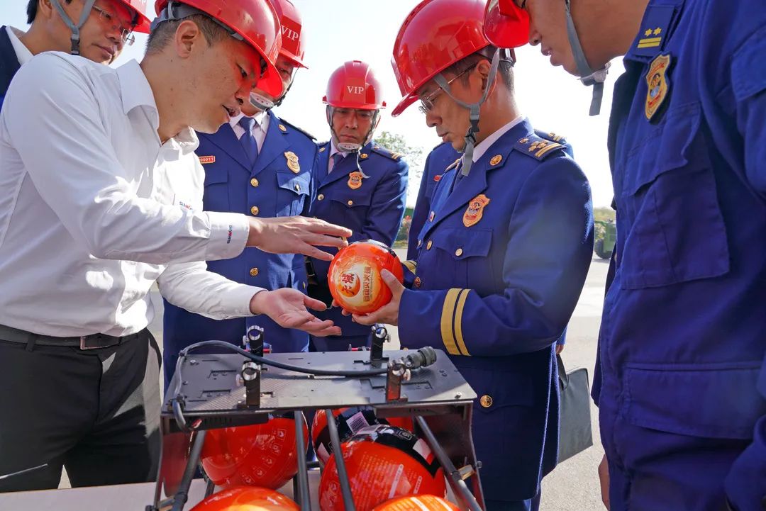 考察无人化装备 高宁宇到访三亿·体育-三亿（中国）一站式服务官方网站
智能