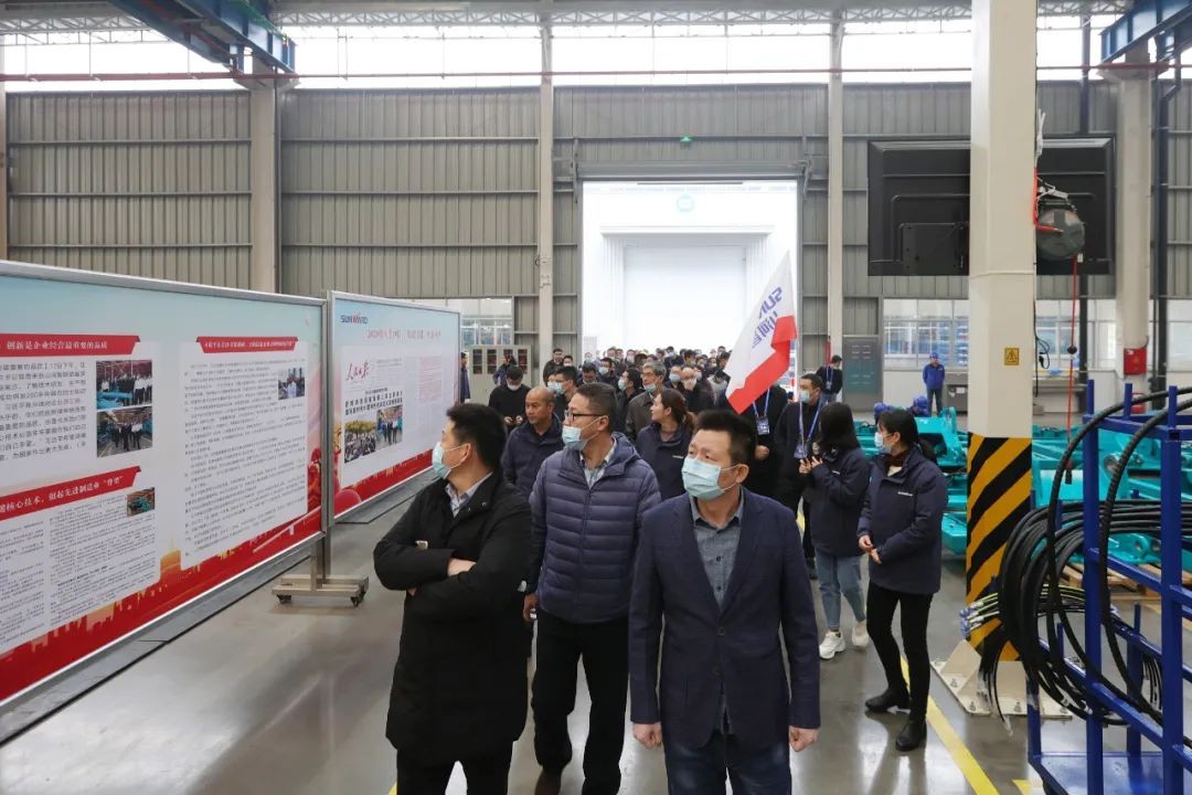 三亿·体育-三亿（中国）一站式服务官方网站
工业城来了500人的参观团
