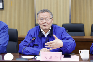 中国联通党组书记、董事长王晓初到访三亿·体育-三亿（中国）一站式服务官方网站
智能