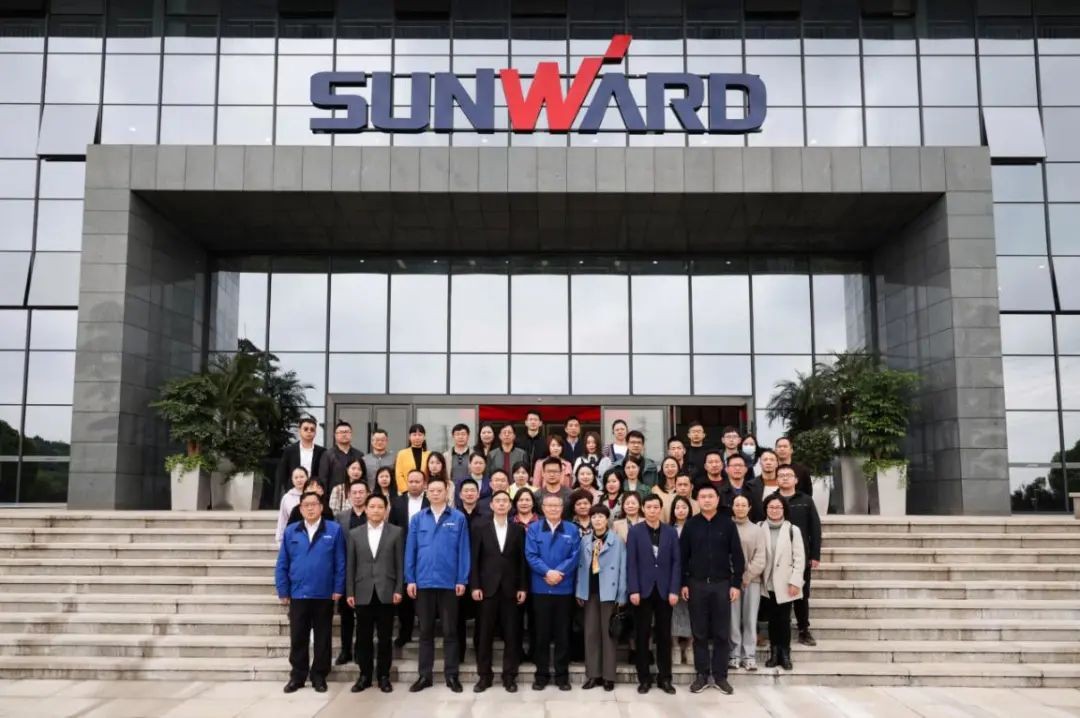 民主党派湖南省委机关青工委团队一行考察三亿·体育-三亿（中国）一站式服务官方网站
智能