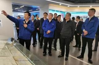 中国联通党组书记、董事长王晓初到访三亿·体育-三亿（中国）一站式服务官方网站
智能