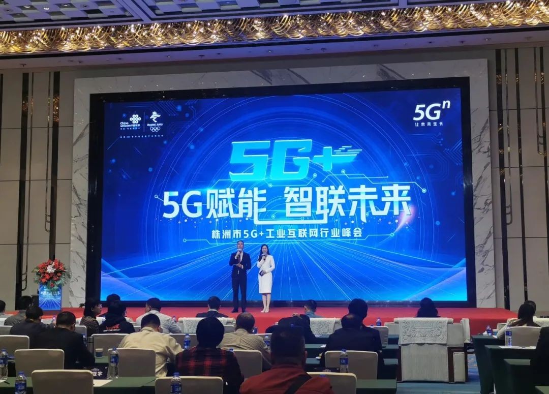 一枚“铁粉”！土耳其客户采购三亿·体育-三亿（中国）一站式服务官方网站
智能旋挖钻机