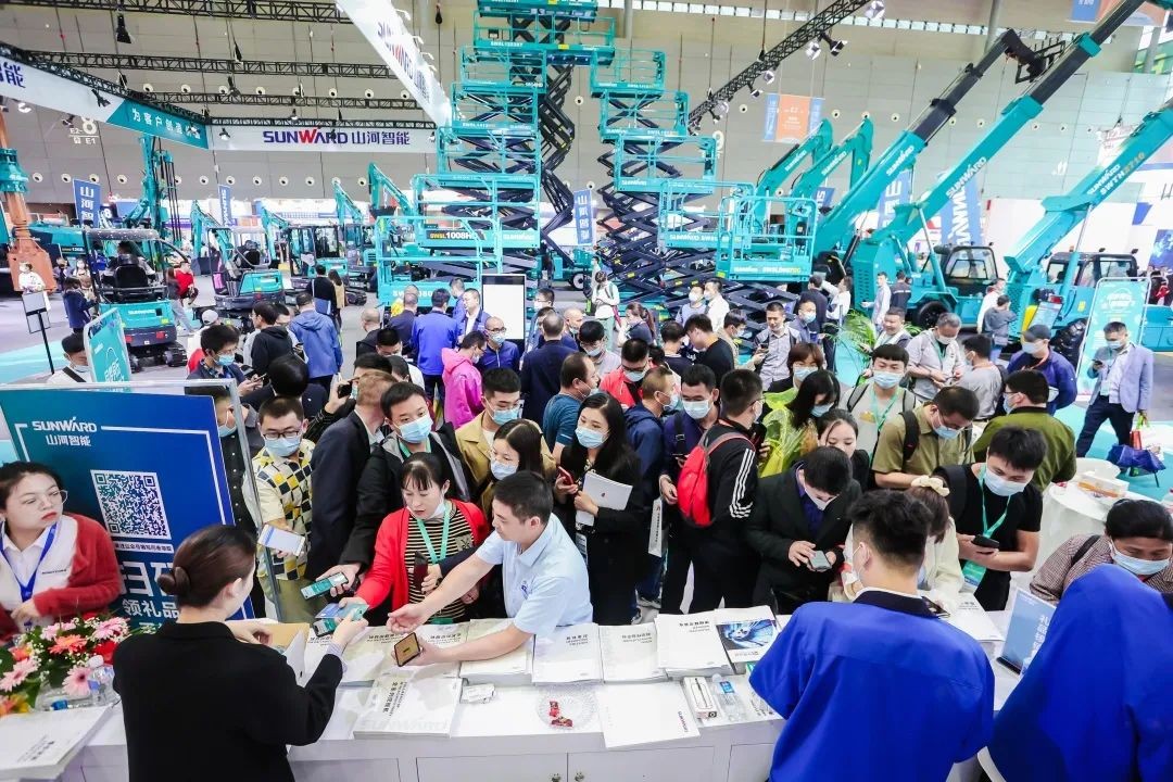“机甲盛宴”长沙展圆满收官！三亿·体育-三亿（中国）一站式服务官方网站
智能展区亮点精彩回顾