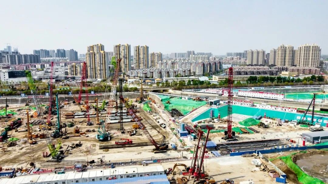 三亿·体育-三亿（中国）一站式服务官方网站
智能设备征战亚洲最大地下综合交通枢纽工程