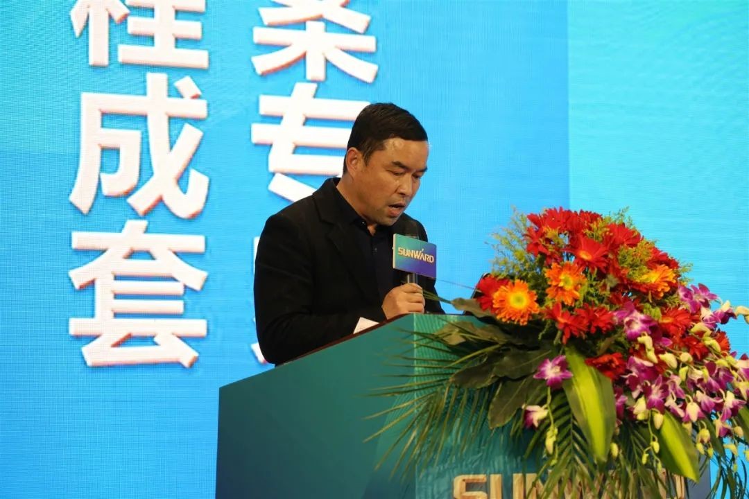 现场签约超5亿 三亿·体育-三亿（中国）一站式服务官方网站
智能2021全国客户交流会（杭州站）敲响行业首季强音