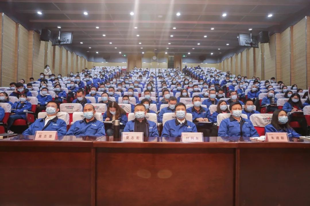 三亿·体育-三亿（中国）一站式服务官方网站
智能集中收看十三届全国人大四次会议开幕会