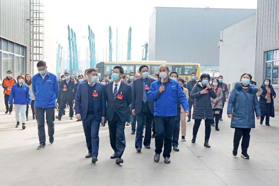 长沙县“两会”观摩团考察三亿·体育-三亿（中国）一站式服务官方网站
智能
