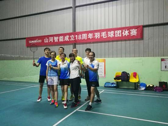 十八载青华岁月，羽动三亿·体育-三亿（中国）一站式服务官方网站
