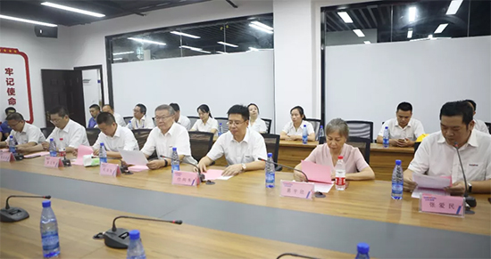 月满中秋，情满三亿·体育-三亿（中国）一站式服务官方网站
 ——2019年中秋送温暖座谈会