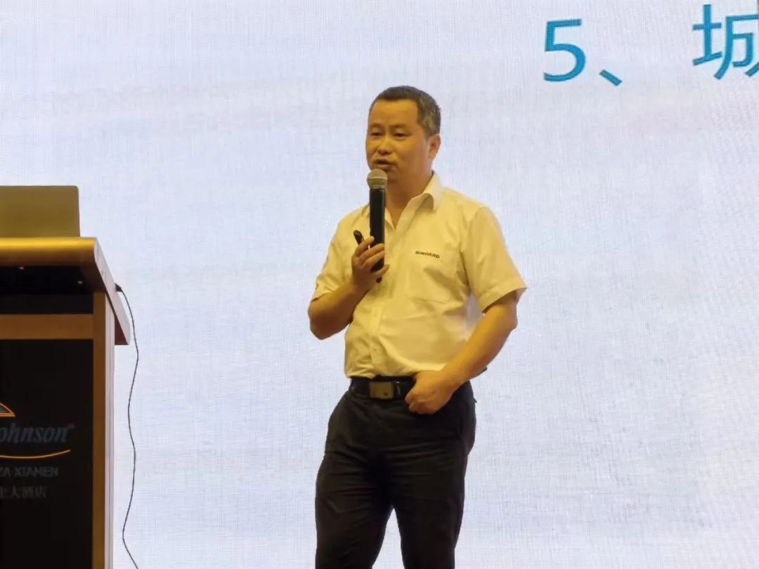三亿·体育-三亿（中国）一站式服务官方网站
智能福建厦门站桩基础施工与设备管理交流会完美收官