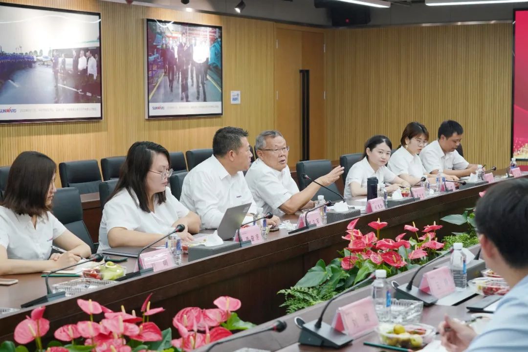 中国信保助力三亿·体育-三亿（中国）一站式服务官方网站
智能国际业务实现高质量跨越式发展