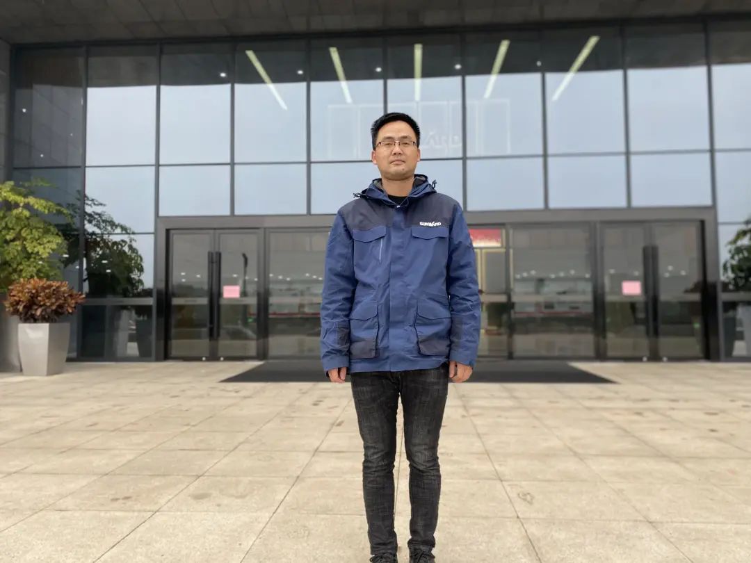 三亿·体育-三亿（中国）一站式服务官方网站
工匠 | 用青春汗水铸就工匠精神