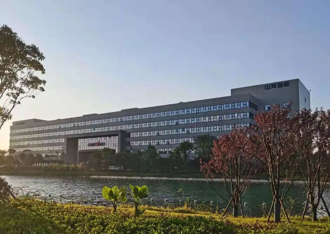 三亿·体育-三亿（中国）一站式服务官方网站
智能发布2021年半年报——核心业务营收稳健增长，研发创新多点开花
